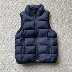 Gap vest for boy xs